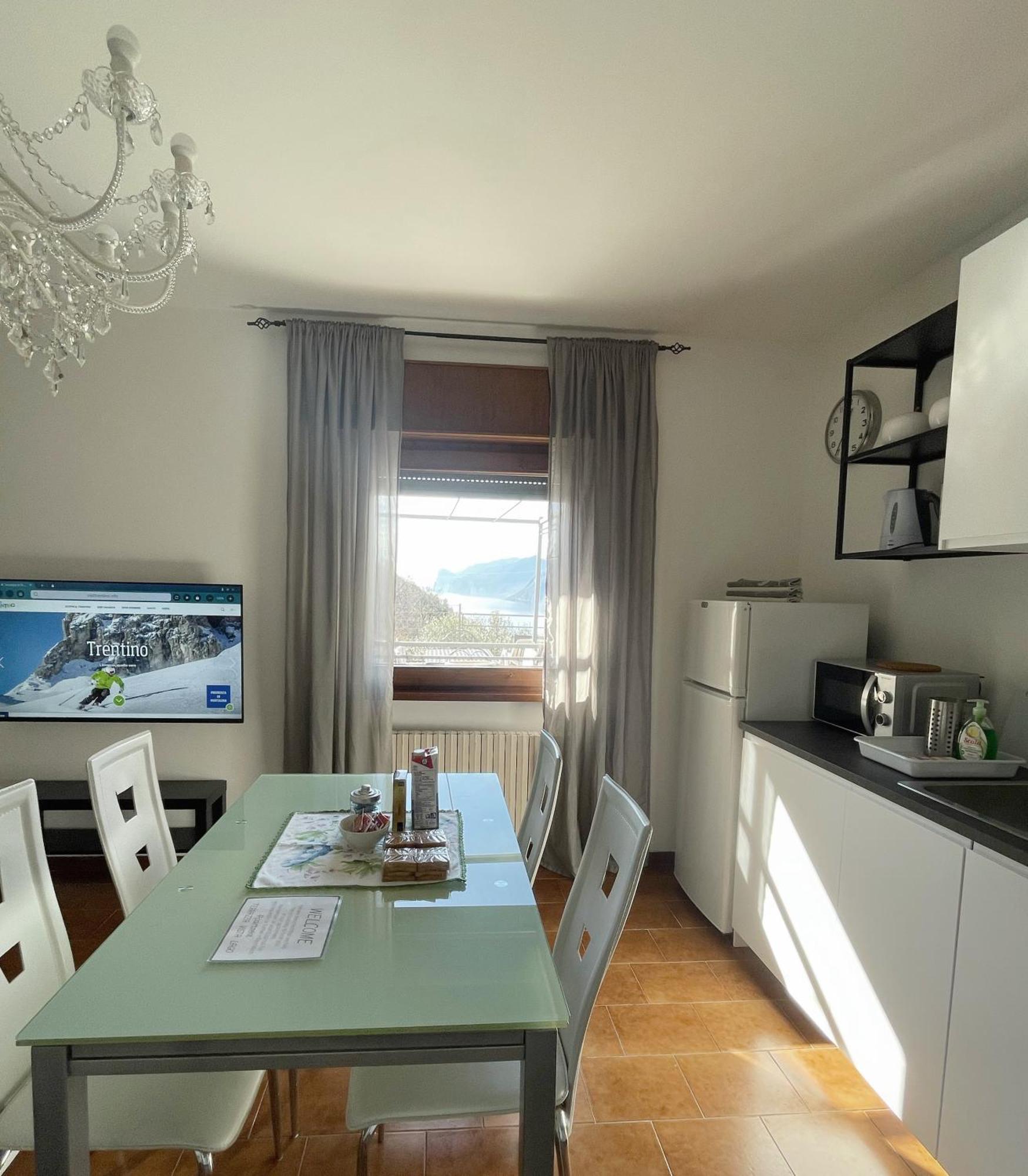Viewlake Apartment Torbole Sul Garda Extérieur photo